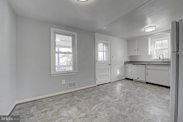 9035 49TH PL, College Park, MD 20740