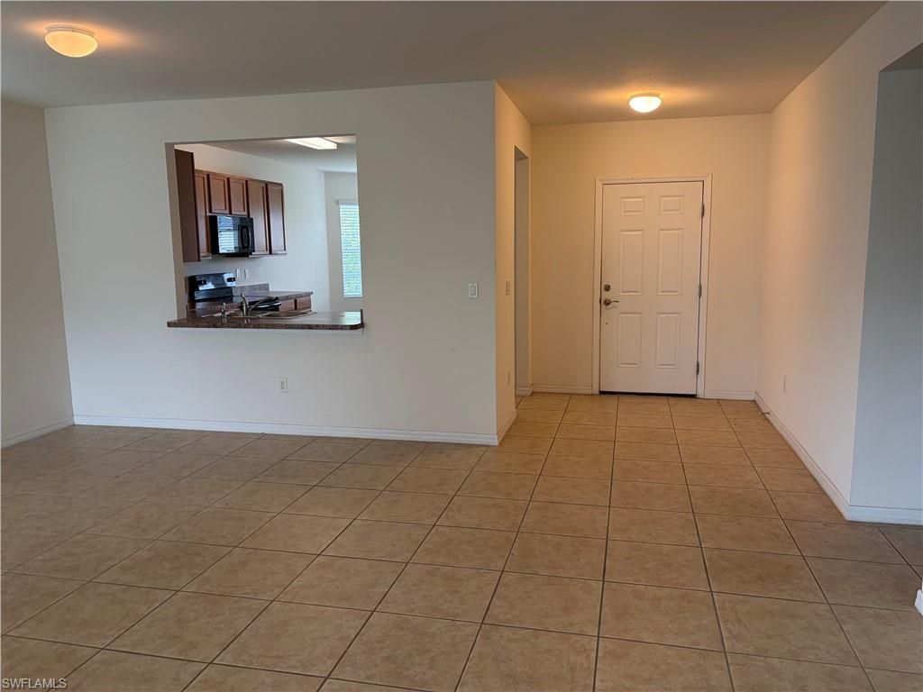 3011 SW 5th PL, CAPE CORAL, FL 33914 — photo 3