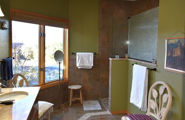 5902 Koorani Street, Cochiti Lake, NM 87083