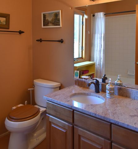 5902 Koorani Street, Cochiti Lake, NM 87083