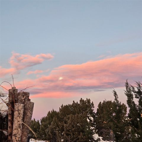 5902 Koorani Street, Cochiti Lake, NM 87083