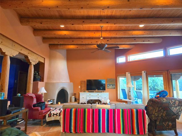 5902 Koorani Street, Cochiti Lake, NM 87083