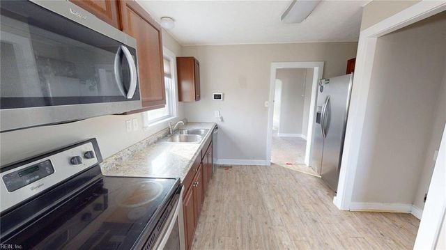 5 Langley AVE, Newport News, VA 23601