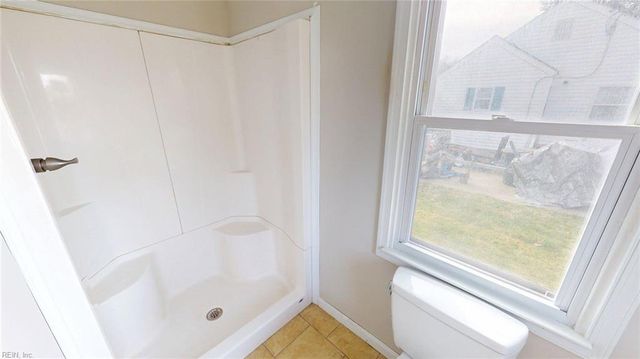 5 Langley AVE, Newport News, VA 23601