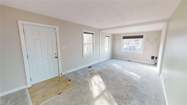 5 Langley AVE, Newport News, VA 23601