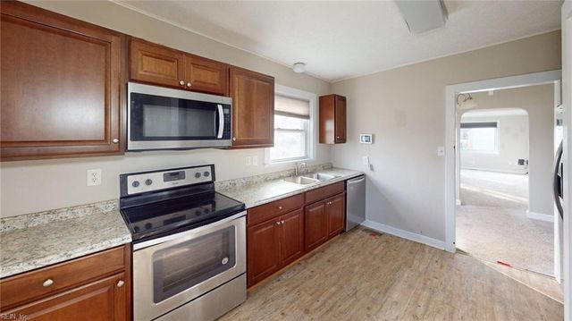 5 Langley AVE, Newport News, VA 23601