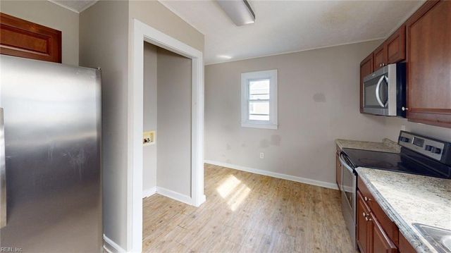 5 Langley AVE, Newport News, VA 23601