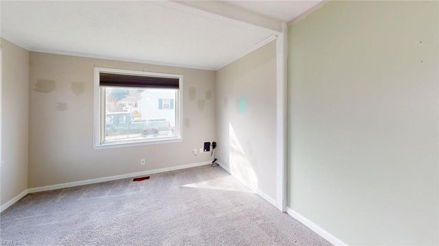 5 Langley AVE, Newport News, VA 23601