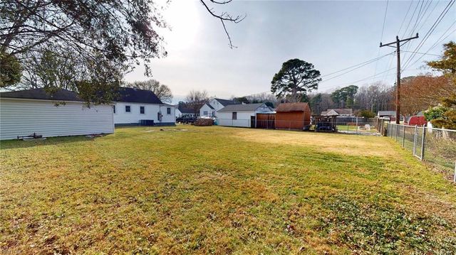 5 Langley AVE, Newport News, VA 23601