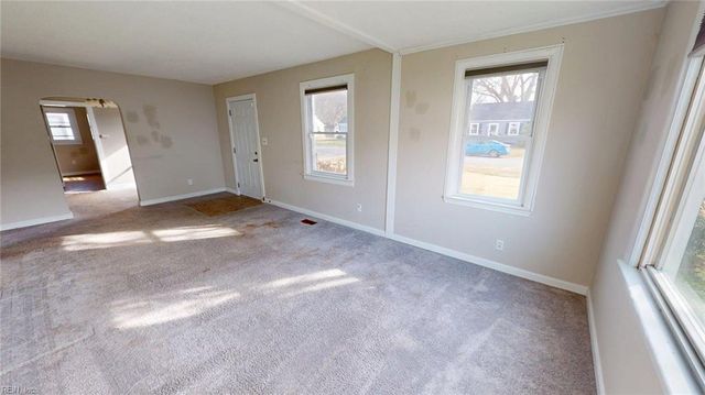 5 Langley AVE, Newport News, VA 23601