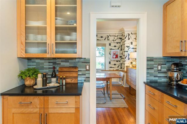 229 Watchung Avenue, Montclair, NJ 07043