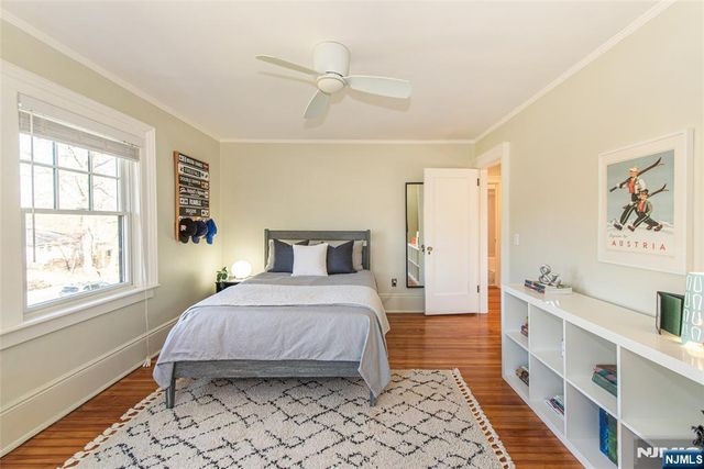 229 Watchung Avenue, Montclair, NJ 07043