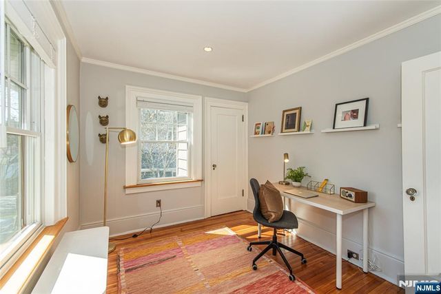 229 Watchung Avenue, Montclair, NJ 07043