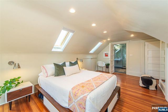 229 Watchung Avenue, Montclair, NJ 07043