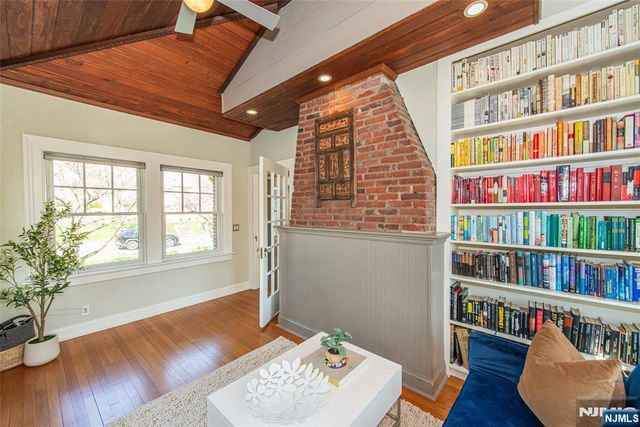 229 Watchung Avenue, Montclair, NJ 07043