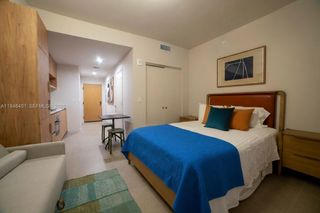 11 NE 6TH 1908, Miami, FL 33132