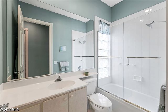 3204 Benicia CT, Naples, FL 34109