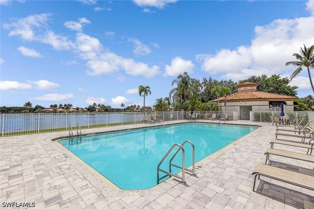 3204 Benicia CT, Naples, FL 34109