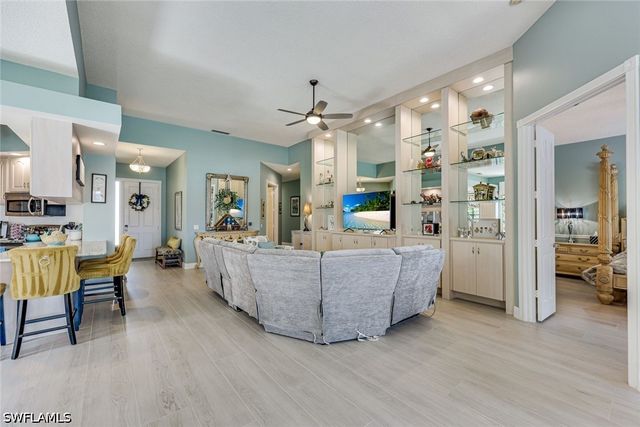 3204 Benicia CT, Naples, FL 34109