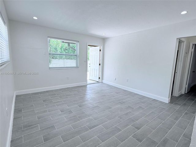 2470-2472 NE 182nd Terrace, North Miami Beach, FL 33160