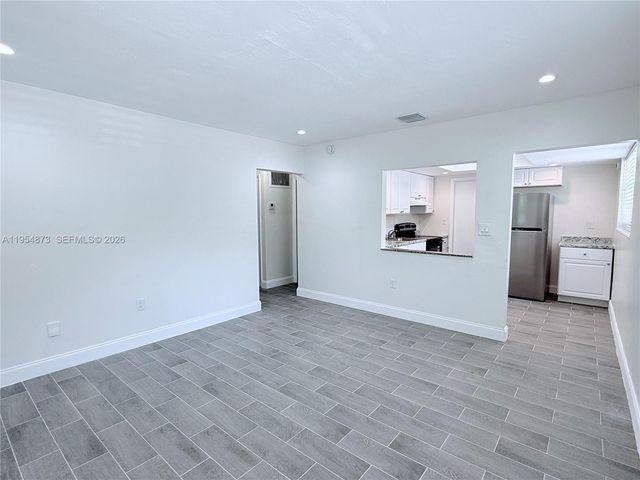2470-2472 NE 182nd Terrace, North Miami Beach, FL 33160