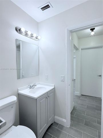 2470-2472 NE 182nd Terrace, North Miami Beach, FL 33160