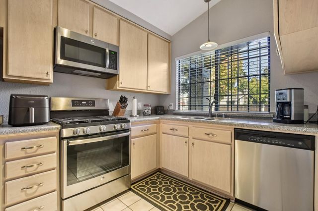 3577 Del Sol Way, Sacramento, CA 95834