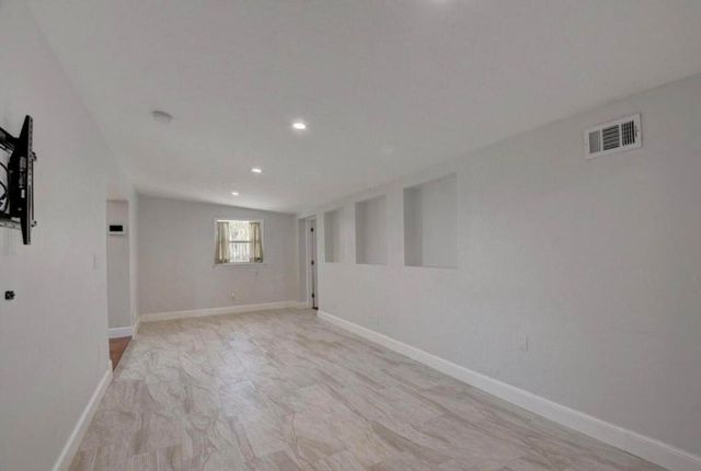 612 Hibiscus Drive, Royal Palm Beach, FL 33411