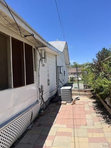 1806 E 3rd St, Pueblo, CO 81001