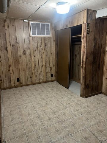 1806 E 3rd St, Pueblo, CO 81001