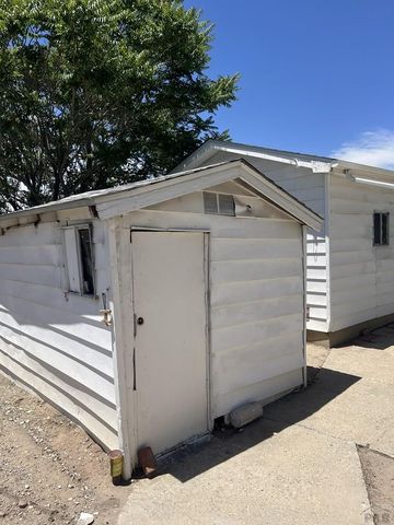 1806 E 3rd St, Pueblo, CO 81001