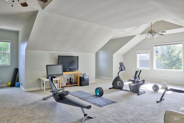 8657 W Creekrun Way, Boise, ID 83714