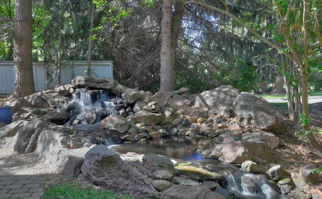 8657 W Creekrun Way, Boise, ID 83714
