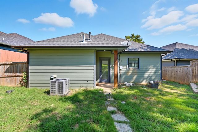 610 E Shepherd Street, Denison, TX 75021