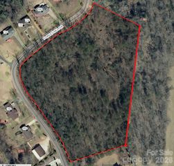 000 Forest Hill Drive, Marion, NC 28752