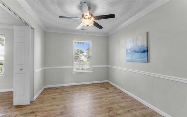 1000 York DR, Chesapeake, VA 23320