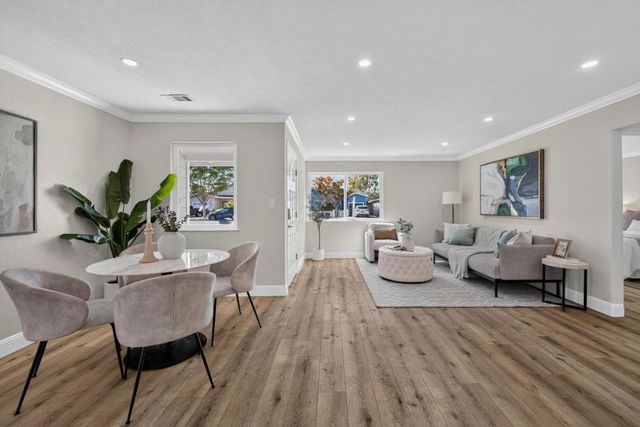 586 Borregas Avenue, Sunnyvale, CA 94085