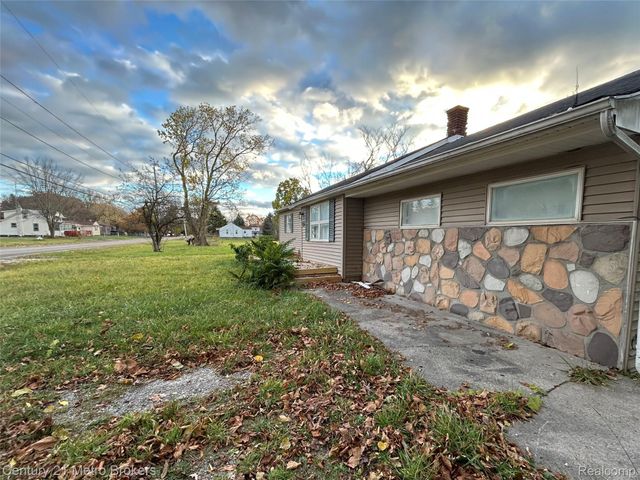 2565 McCollum Avenue, Flint, MI 48504