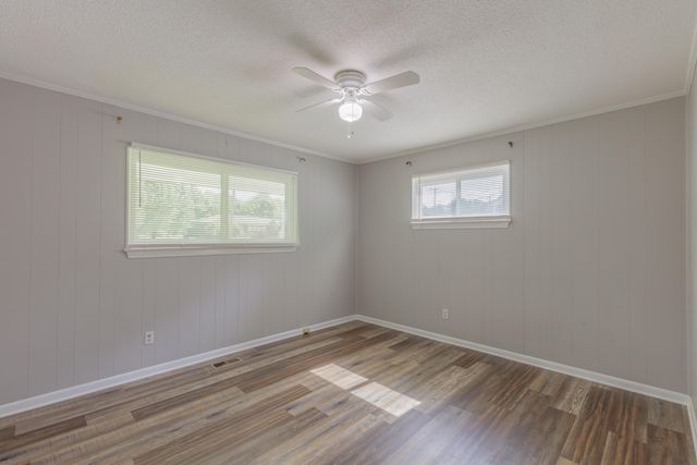 726 W 728 West State Line Road, Rossville, GA 30741