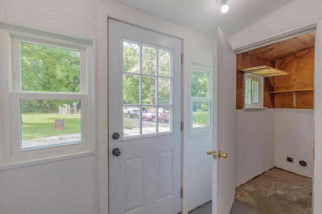 726 W 728 West State Line Road, Rossville, GA 30741