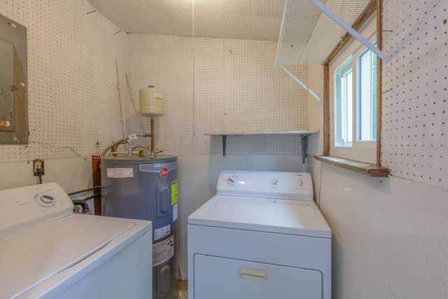 726 W 728 West State Line Road, Rossville, GA 30741