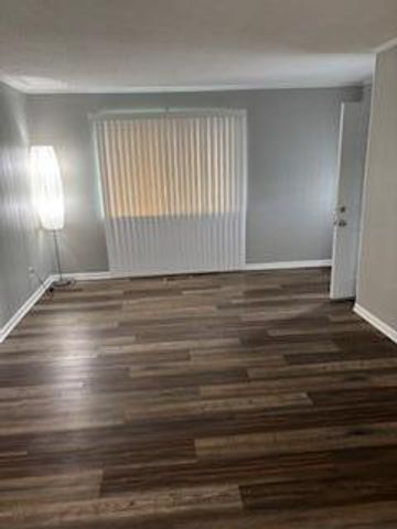 726 W 728 West State Line Road, Rossville, GA 30741