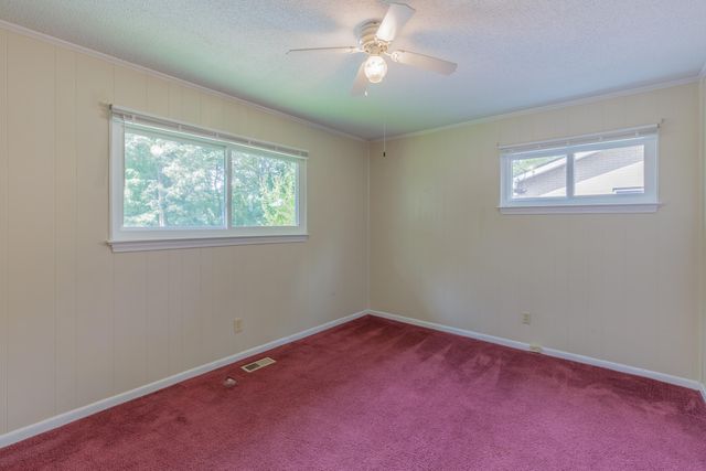 726 W 728 West State Line Road, Rossville, GA 30741