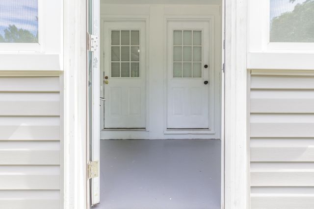 726 W 728 West State Line Road, Rossville, GA 30741