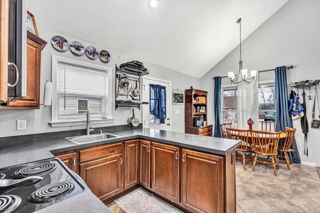 635 Queen AVE, Roanoke, VA 24012