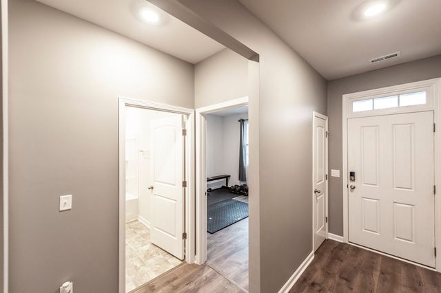 2207 Knox Ln, White House, TN 37188