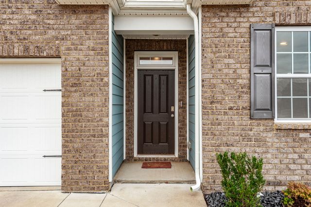 2207 Knox Ln, White House, TN 37188