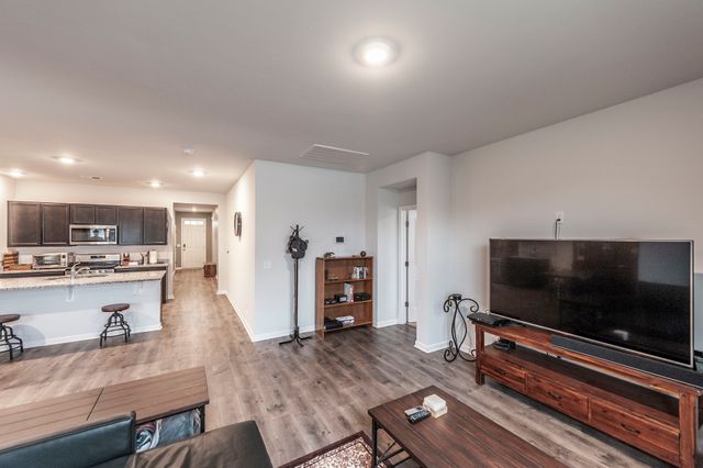 2207 Knox Ln, White House, TN 37188