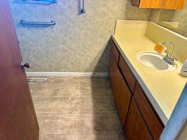 6590 N Mariposa Street, Fresno, CA 93710