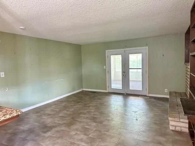 6590 N Mariposa Street, Fresno, CA 93710